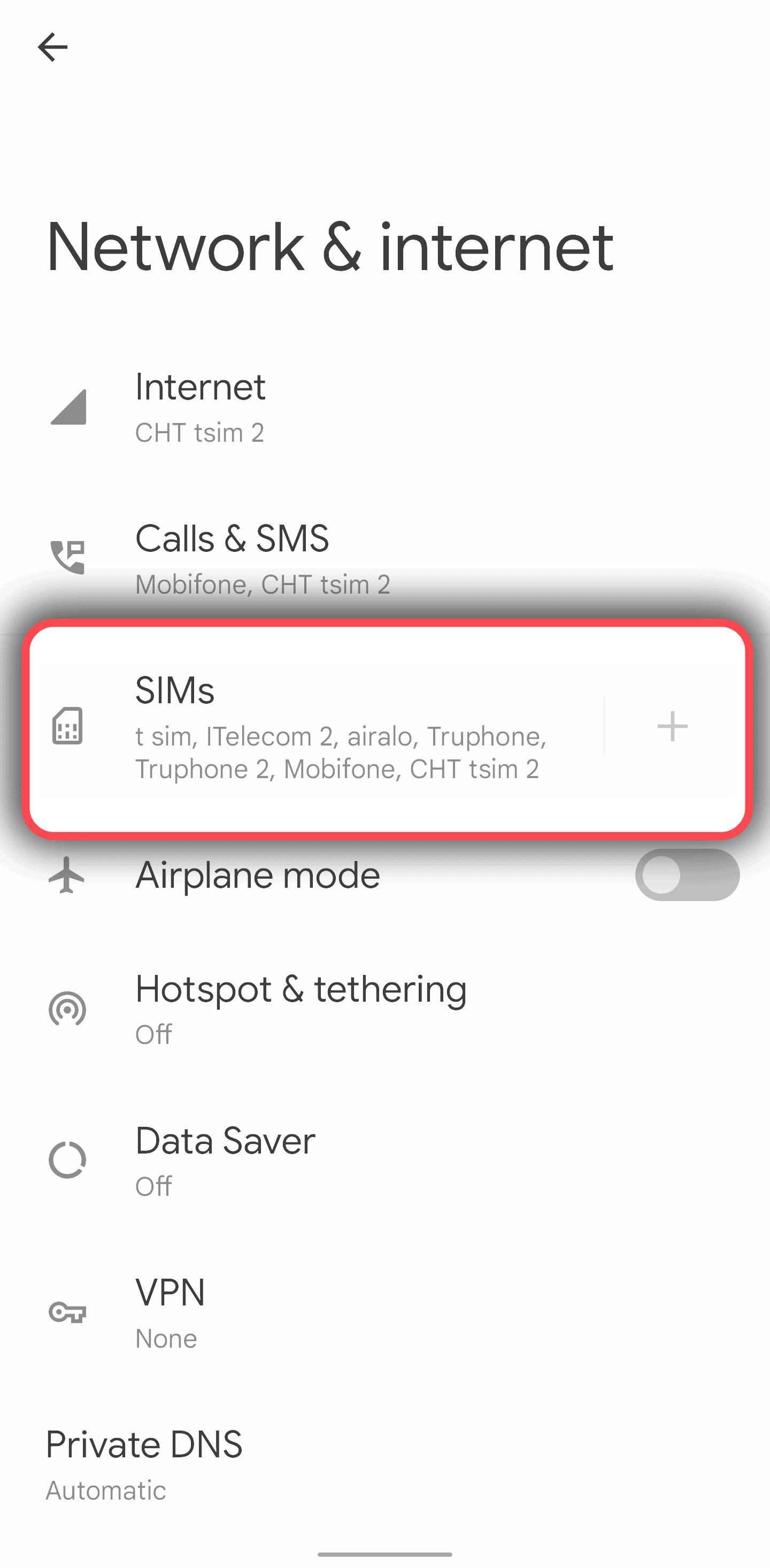 Chọn dấu <strong>+</strong> ngay bên cạnh từ SIMs/Mobile Networks