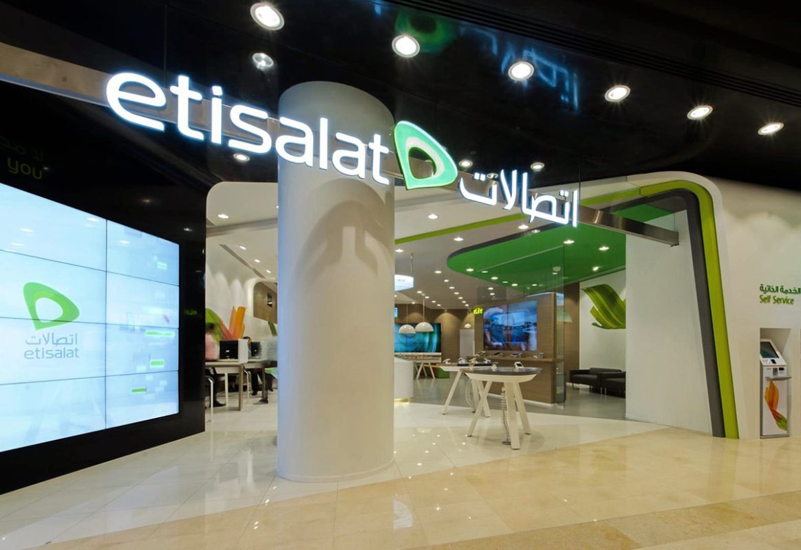 Mua SIM Dubai tại cửa hàng của nhà mạng Etisalat