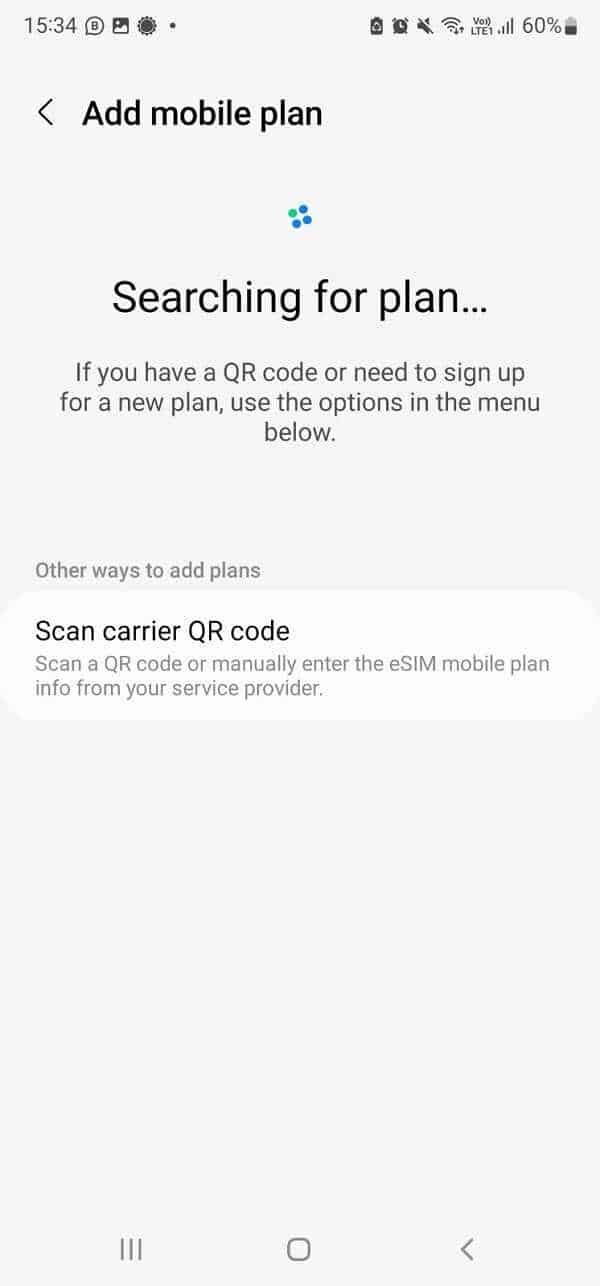 Nhấn chọn <strong>Scan carrier QR code</strong> để quét mã QR