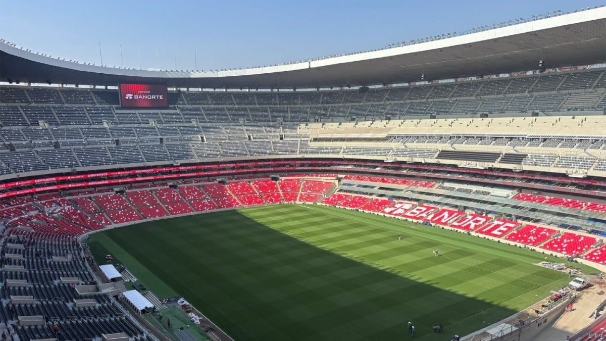 Sân vận động Estadio Azteca ở Mexico City.
