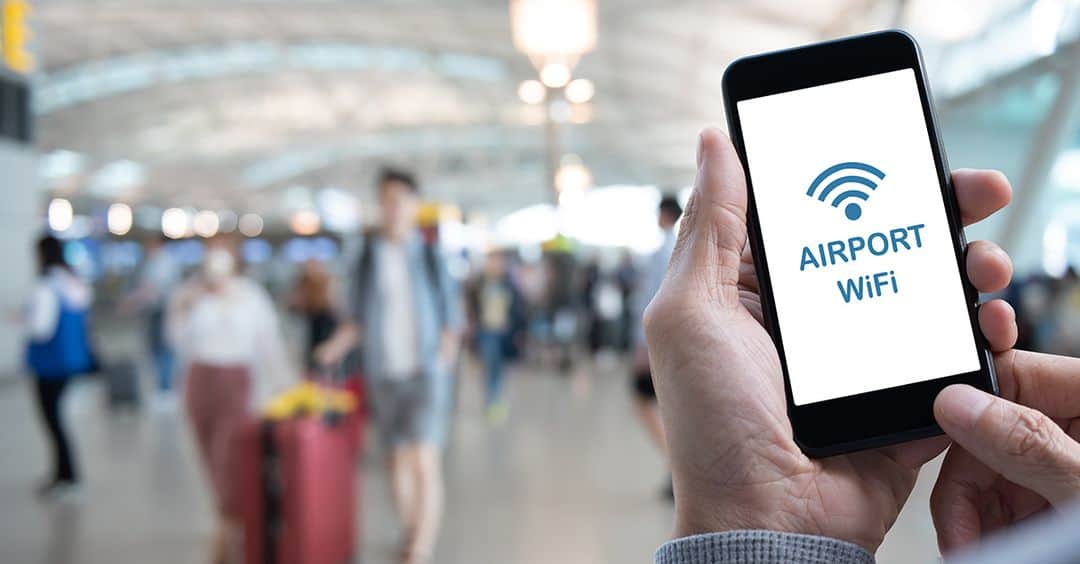 Nên bật VPN khi dùng WiFi ở sân bay để tăng tính bảo mật